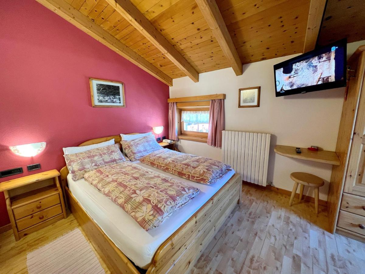 Garni Francescato Hotel Livigno Exterior photo